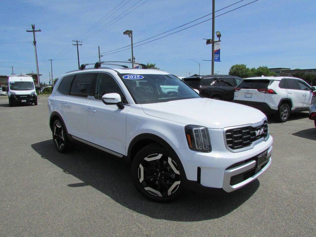 used 2025 Kia Telluride car, priced at $37,488
