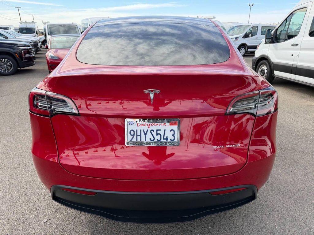 Tesla Model Y view 8