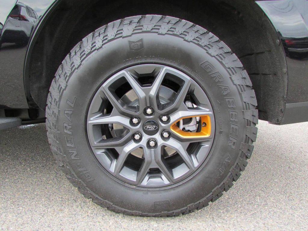 used 2025 Ford Expedition car, priced at $74,988