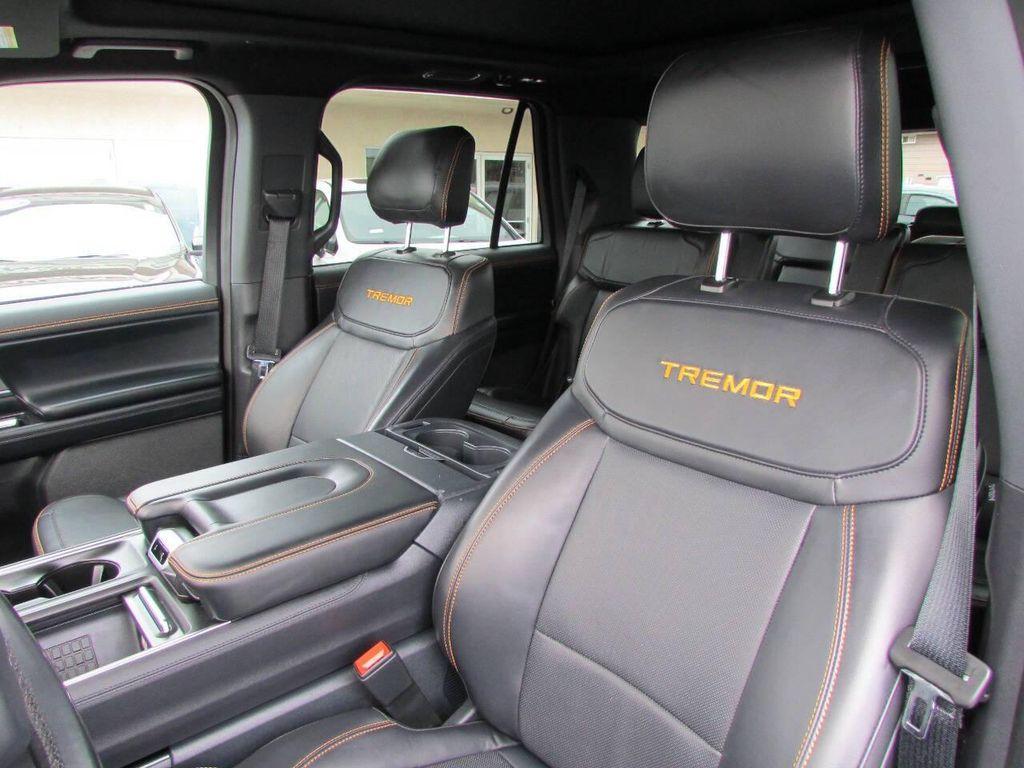 used 2025 Ford Expedition car, priced at $74,988