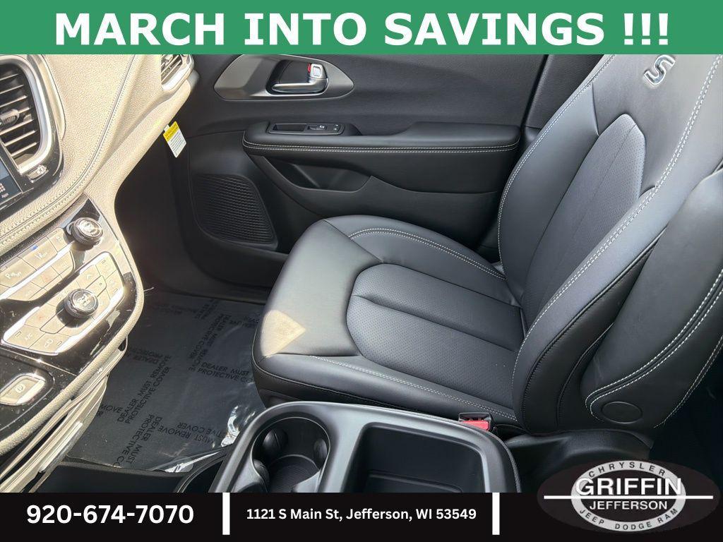 new 2026 Chrysler Pacifica car, priced at $53,225