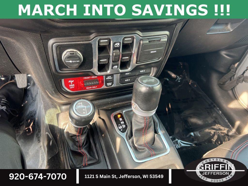 used 2021 Jeep Wrangler Unlimited car, priced at $31,933