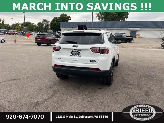 new 2025 Jeep Compass car, priced at $38,110