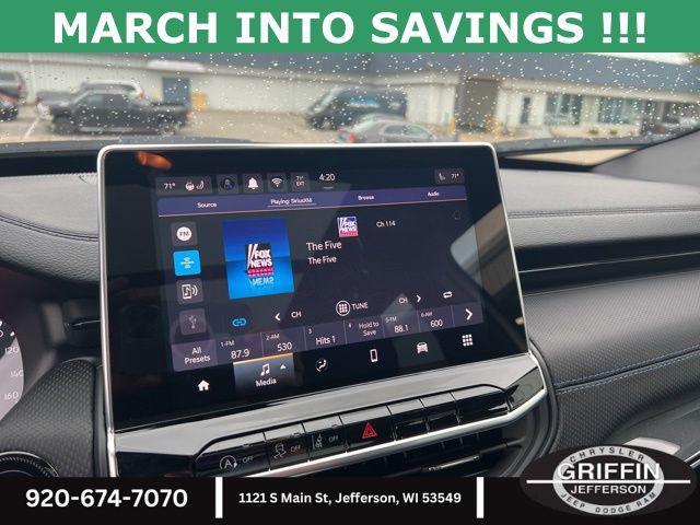 new 2025 Jeep Compass car, priced at $38,110