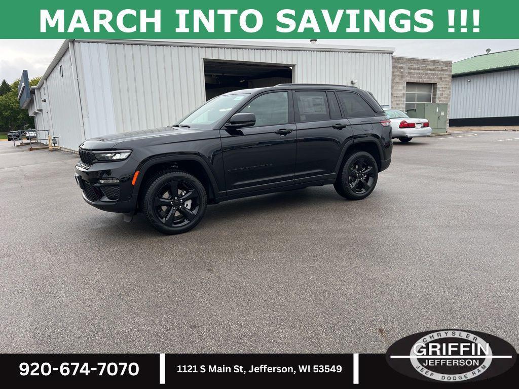 new 2025 Jeep Grand Cherokee car, priced at $56,655