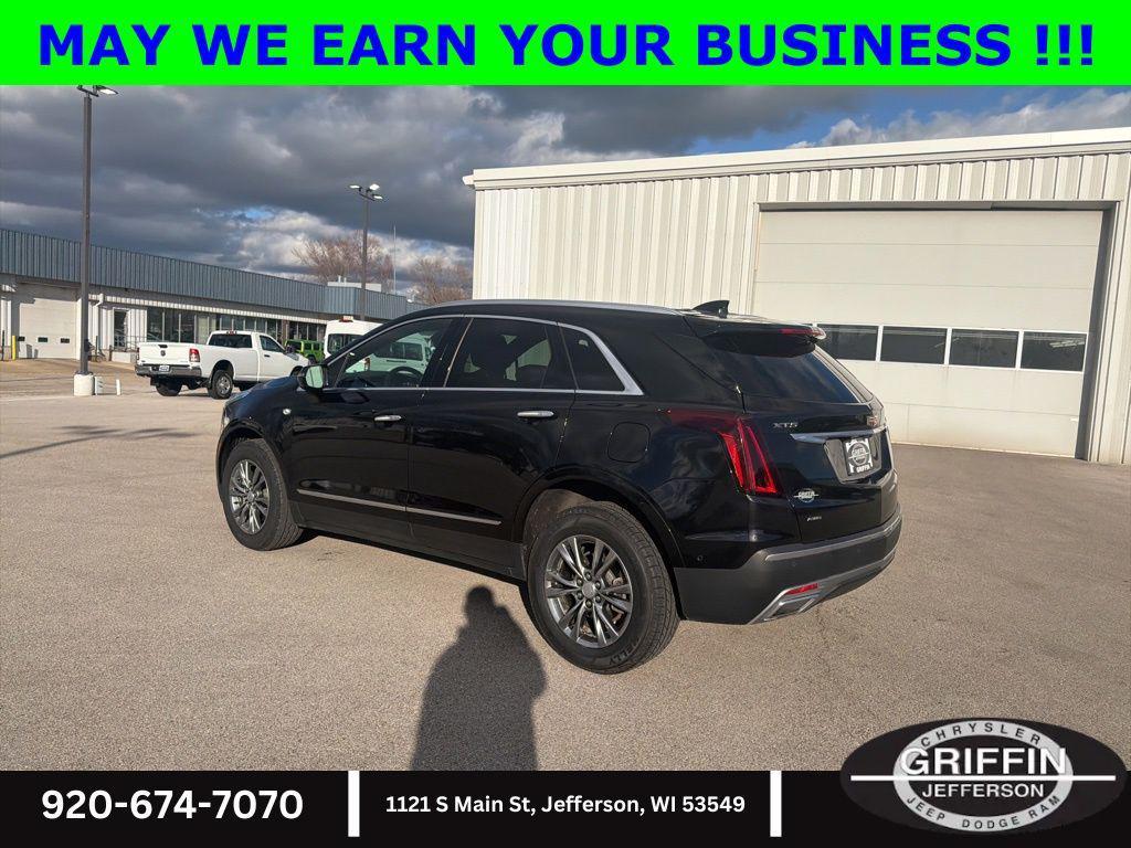 used 2021 Cadillac XT5 car, priced at $25,956