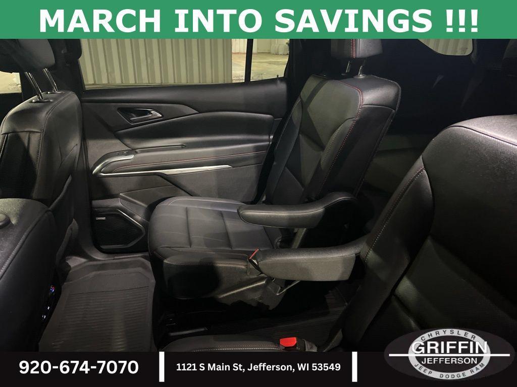 used 2024 Chevrolet Traverse car, priced at $41,533