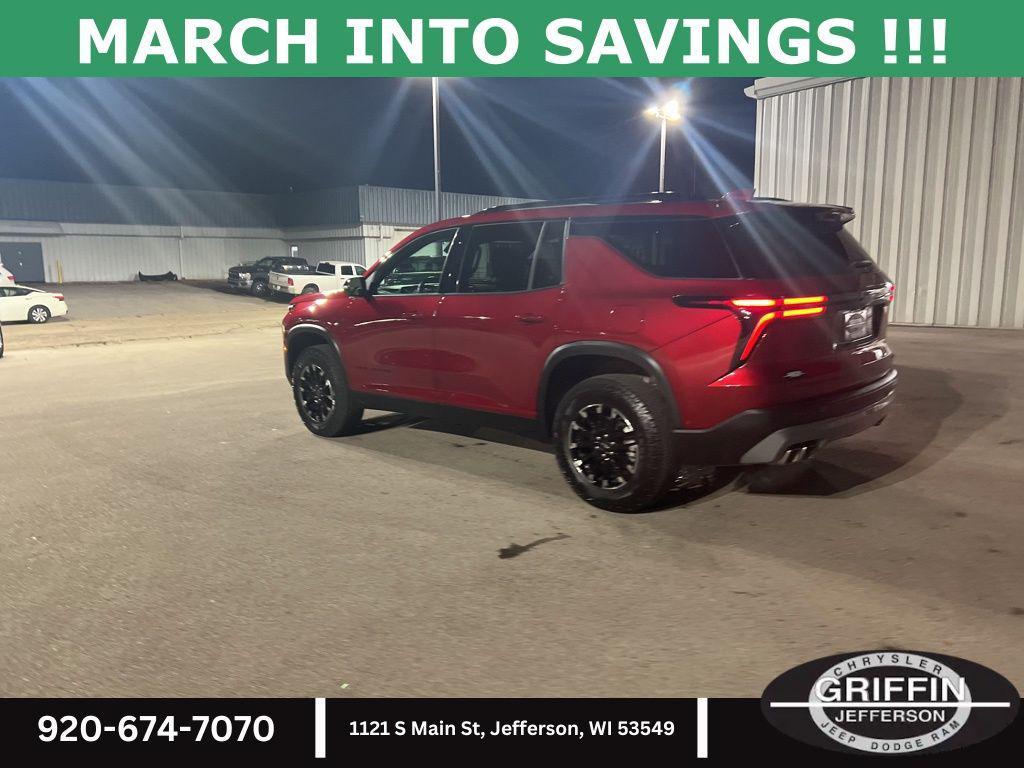 used 2024 Chevrolet Traverse car, priced at $41,533