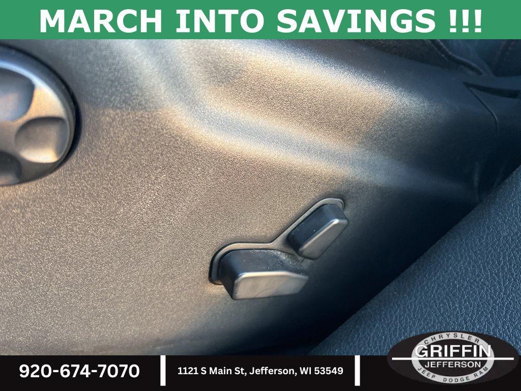 used 2023 Dodge Durango car, priced at $34,833