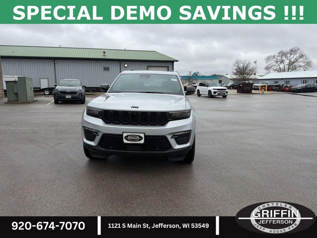 new 2025 Jeep Grand Cherokee car, priced at $56,355