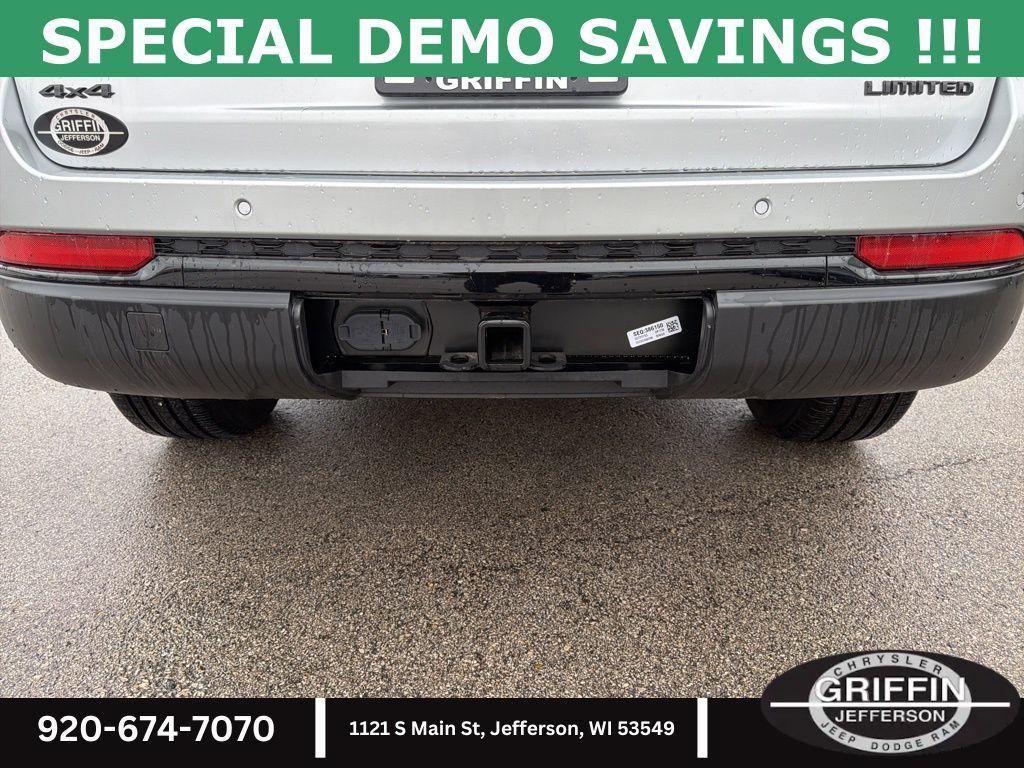 new 2025 Jeep Grand Cherokee car, priced at $56,355