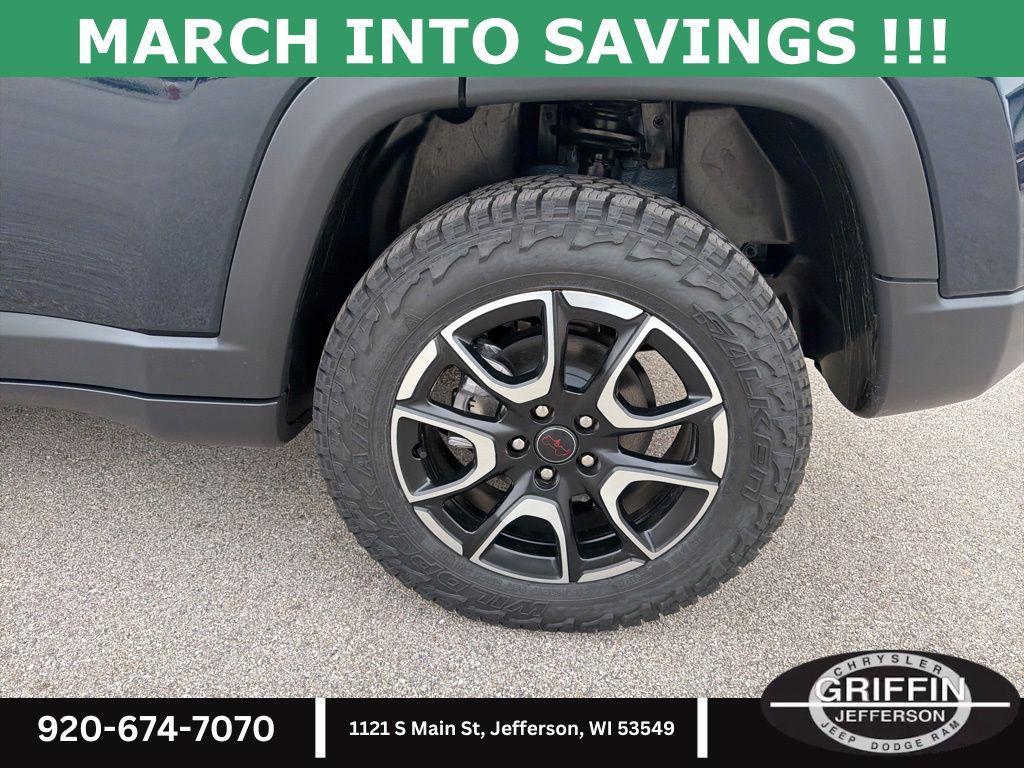 new 2026 Jeep Compass car, priced at $36,210