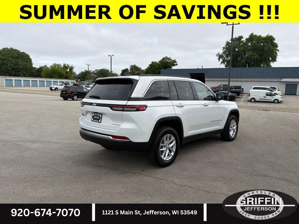 new 2026 Jeep Grand Cherokee car, priced at $41,077