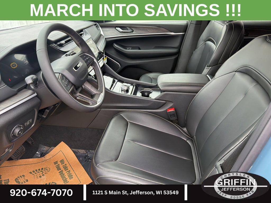 new 2026 Jeep Grand Cherokee car, priced at $50,630