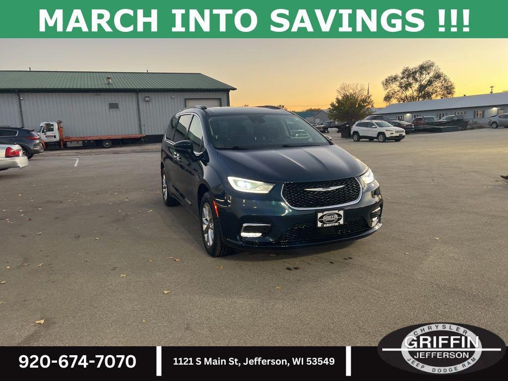 used 2022 Chrysler Pacifica car, priced at $31,833