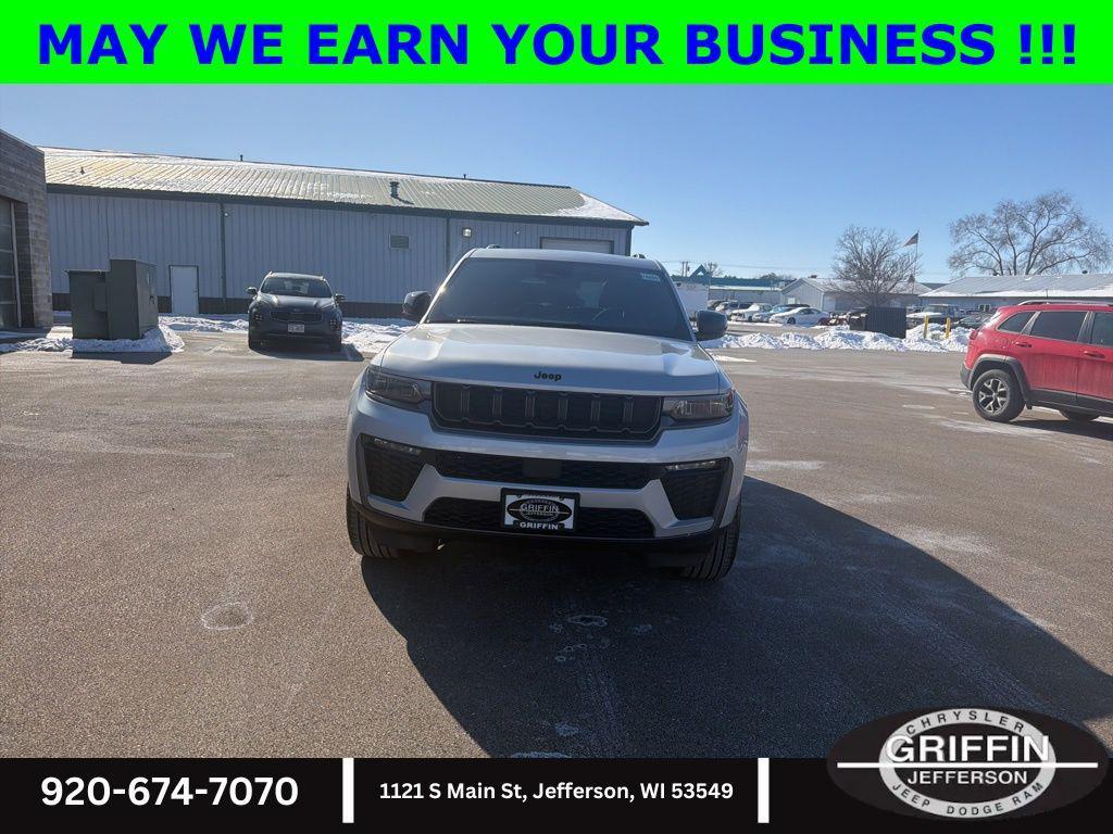 new 2026 Jeep Grand Cherokee car, priced at $44,288