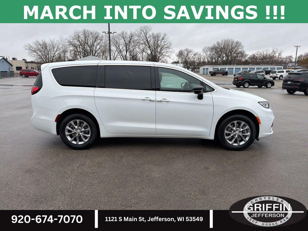 new 2026 Chrysler Pacifica car, priced at $51,280