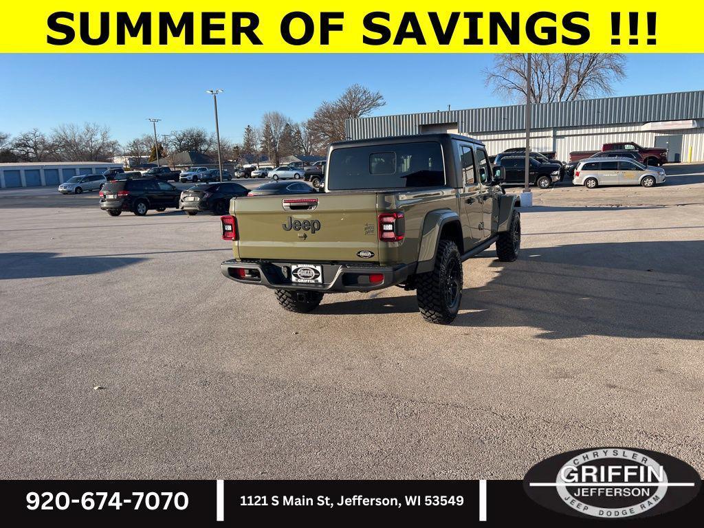 new 2026 Jeep Gladiator car, priced at $44,927