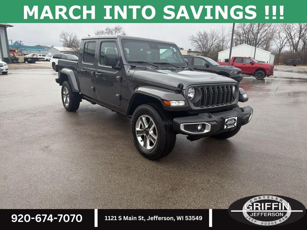 used 2024 Jeep Gladiator car, priced at $34,933
