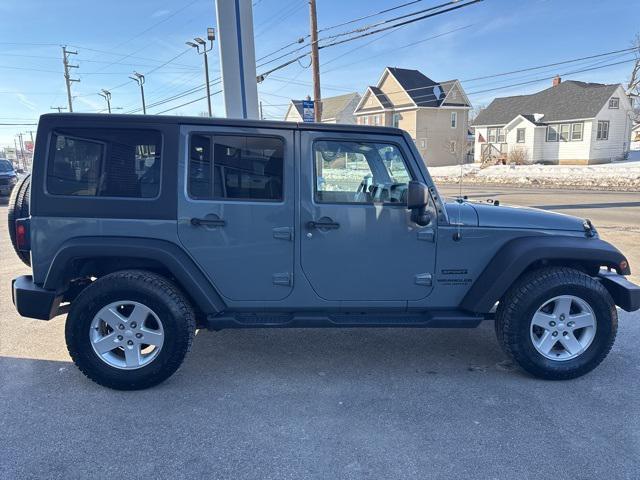 used 2015 Jeep Wrangler Unlimited car, priced at $14,837