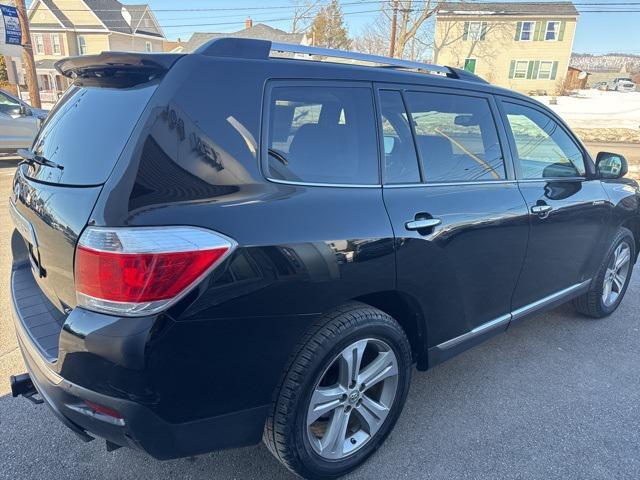 used 2011 Toyota Highlander car, priced at $11,979