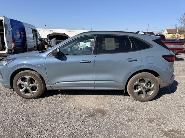 used 2023 Ford Escape car, priced at $24,979