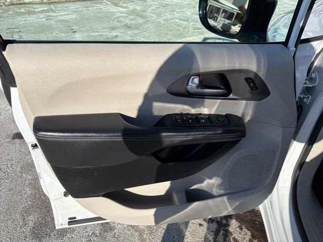 used 2024 Chrysler Pacifica car, priced at $26,980