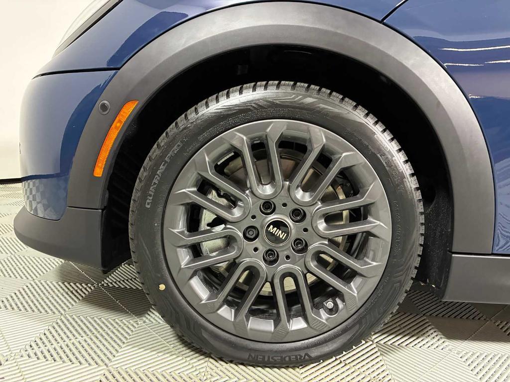 new 2026 MINI Hardtop car, priced at $39,665