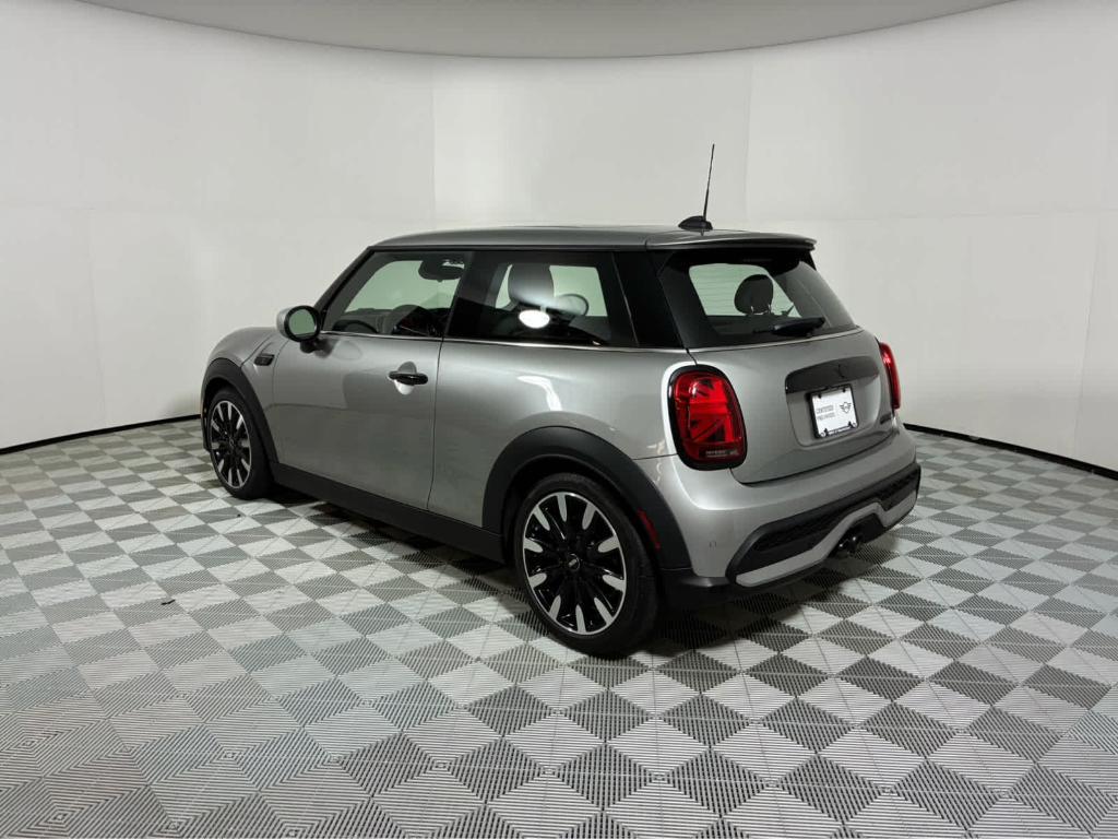 used 2024 MINI Hardtop car, priced at $27,995