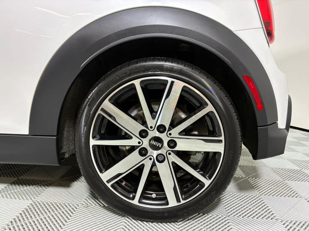 used 2024 MINI Hardtop car, priced at $27,995