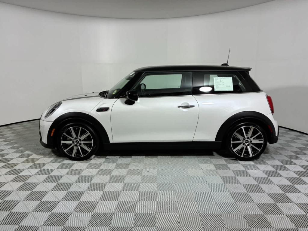 used 2024 MINI Hardtop car, priced at $27,995