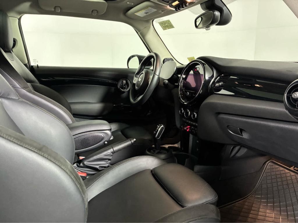 used 2023 MINI Hardtop car, priced at $22,995