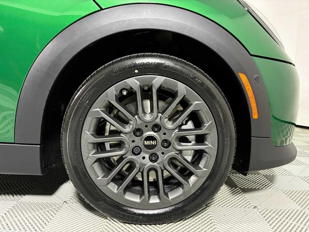 new 2026 MINI Hardtop car, priced at $38,815