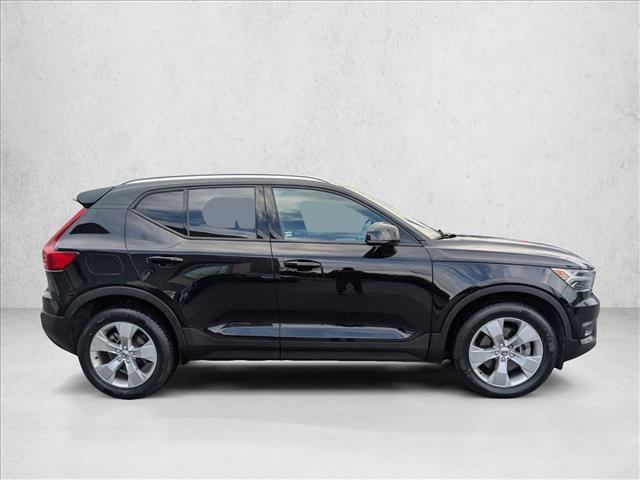 used 2022 Volvo XC40 car, priced at $18,995