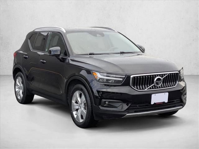 used 2022 Volvo XC40 car, priced at $18,995