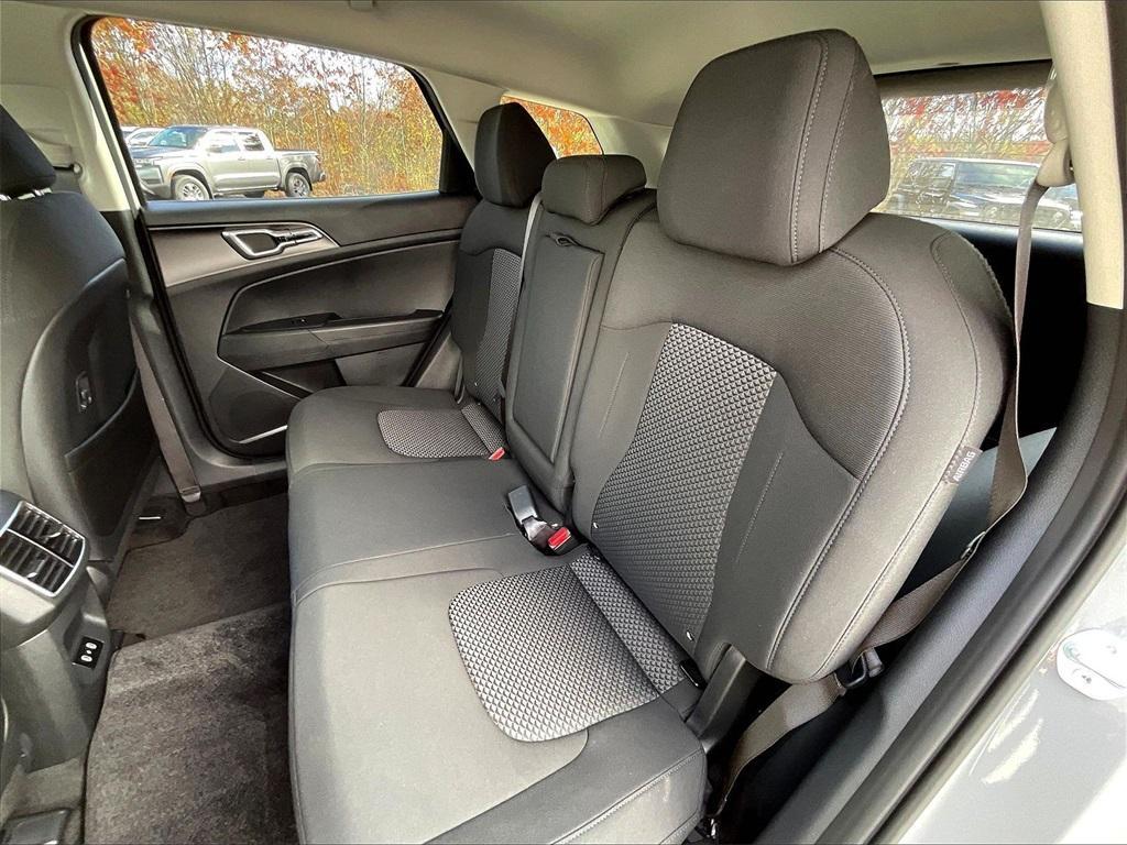 new 2026 Kia Sportage Hybrid car, priced at $32,822