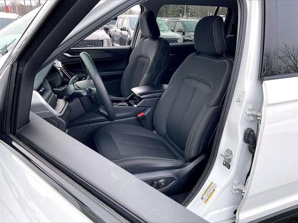 used 2023 Jeep Grand Cherokee L car, priced at $24,957