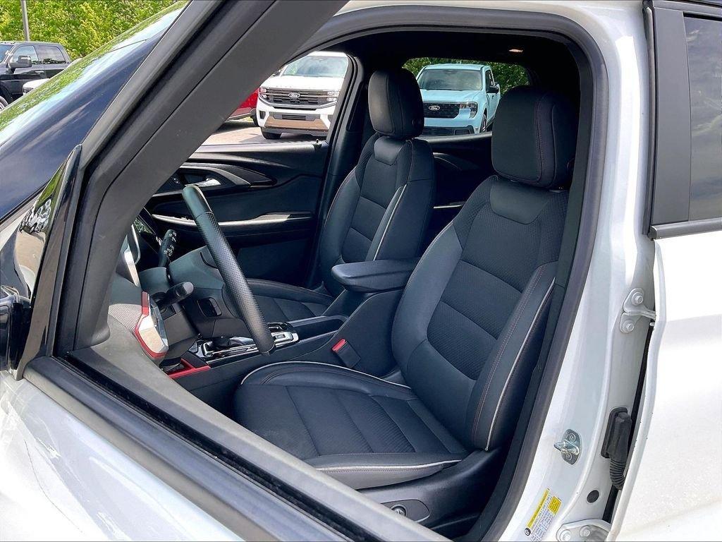 used 2023 Chevrolet TrailBlazer car, priced at $23,622
