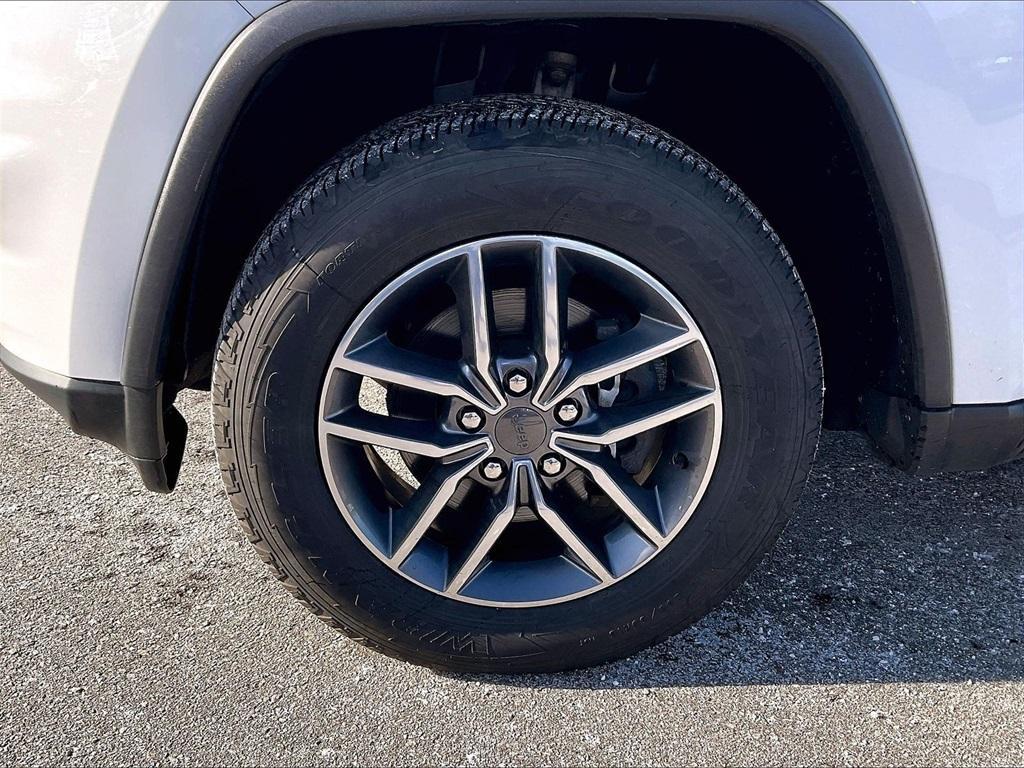 used 2020 Jeep Grand Cherokee car, priced at $17,684