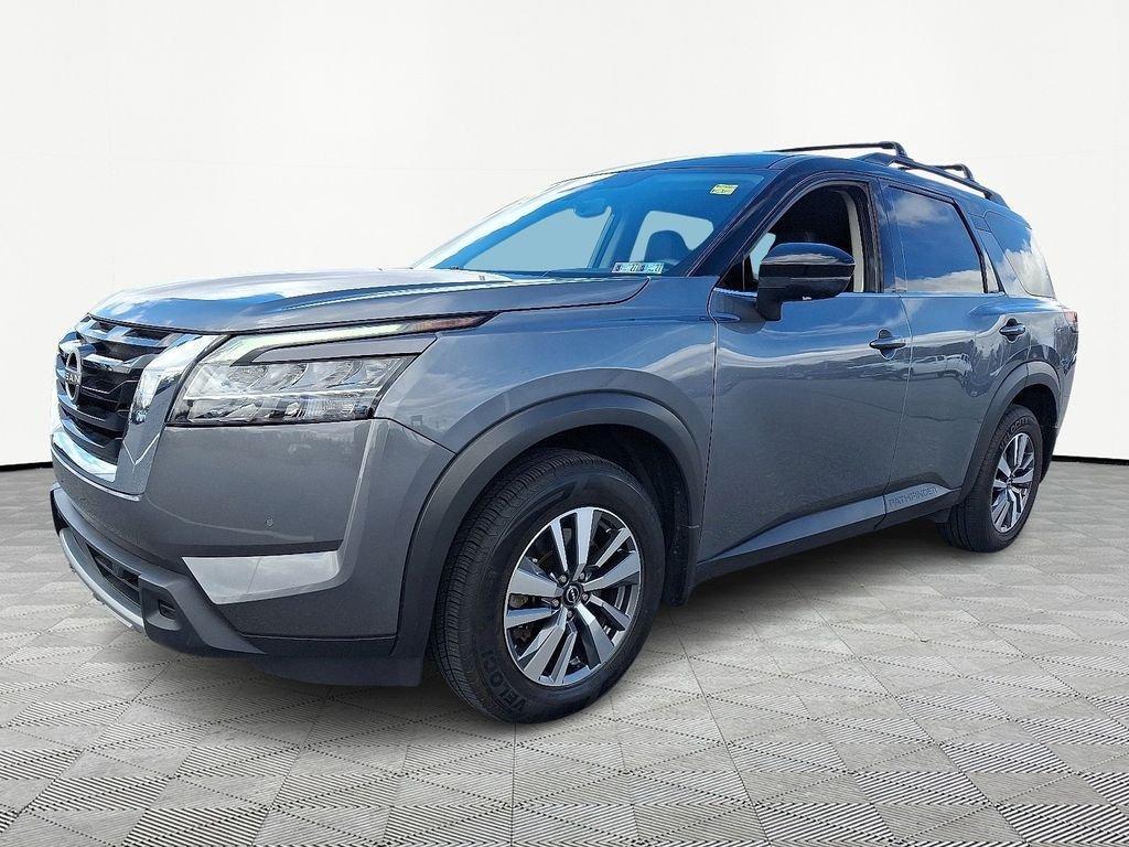 used 2024 Nissan Pathfinder car