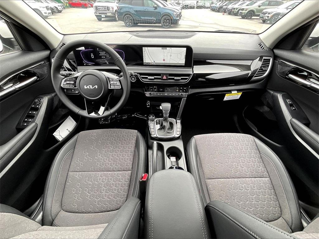 new 2026 Kia Seltos car, priced at $26,975