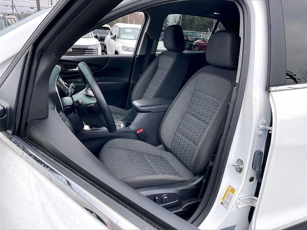 used 2024 Chevrolet Equinox car, priced at $20,489