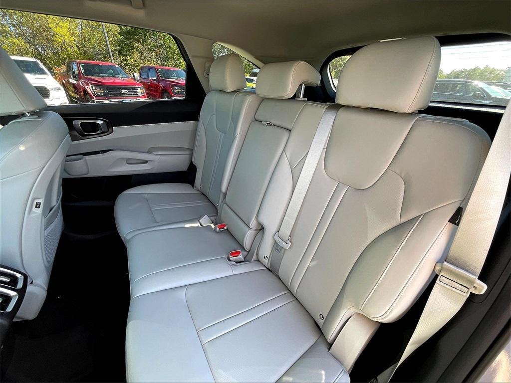 new 2026 Kia Sorento car, priced at $36,830