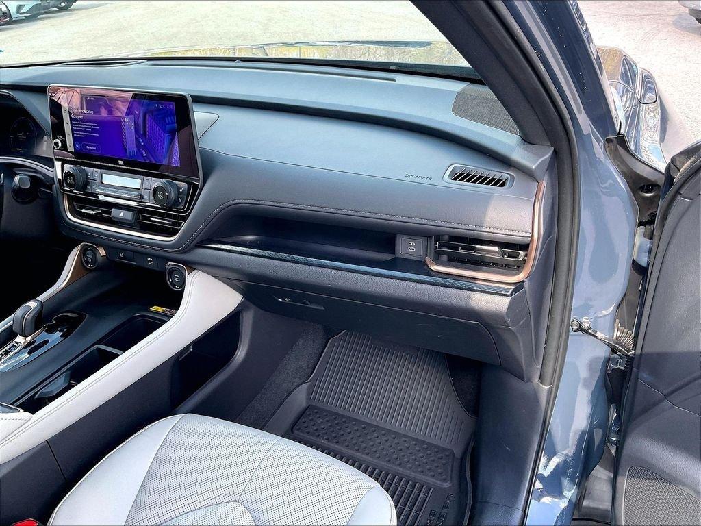 used 2025 Toyota Grand Highlander Hybrid car, priced at $59,666