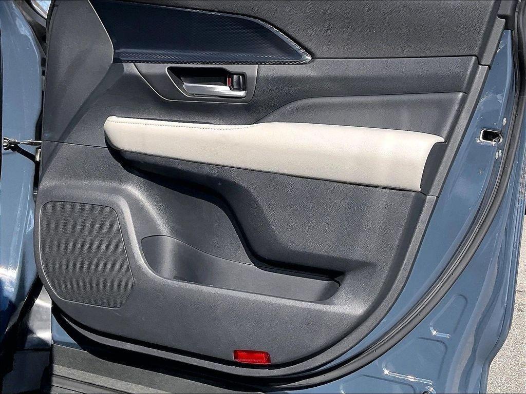 used 2025 Toyota Grand Highlander Hybrid car, priced at $59,666