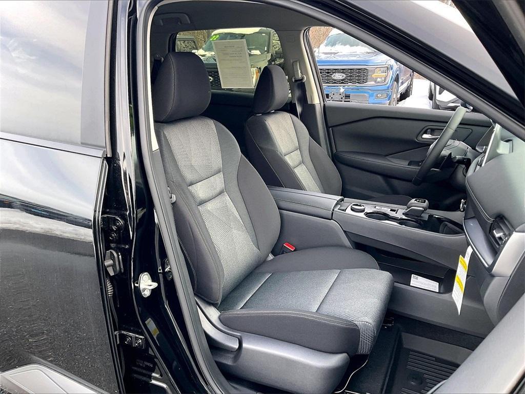 used 2025 Nissan Rogue car, priced at $27,223