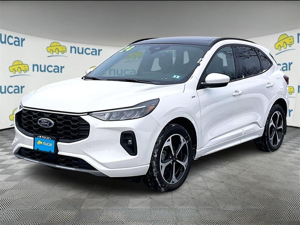 used 2024 Ford Escape car, priced at $29,424
