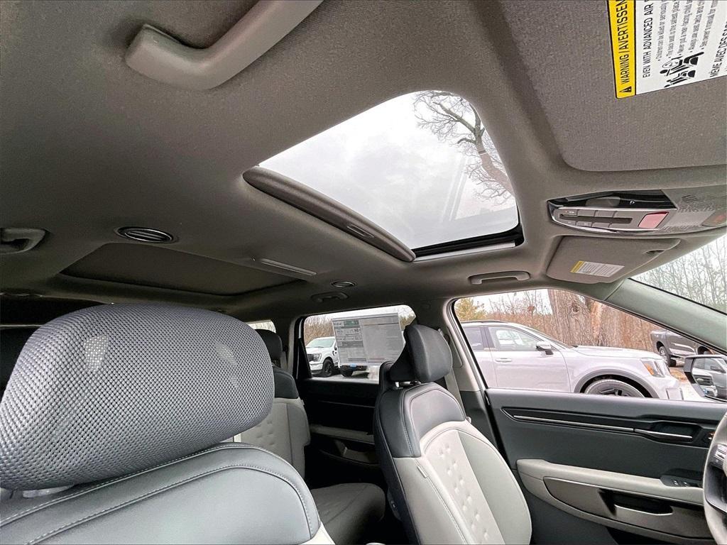 new 2026 Kia EV9 car, priced at $54,655