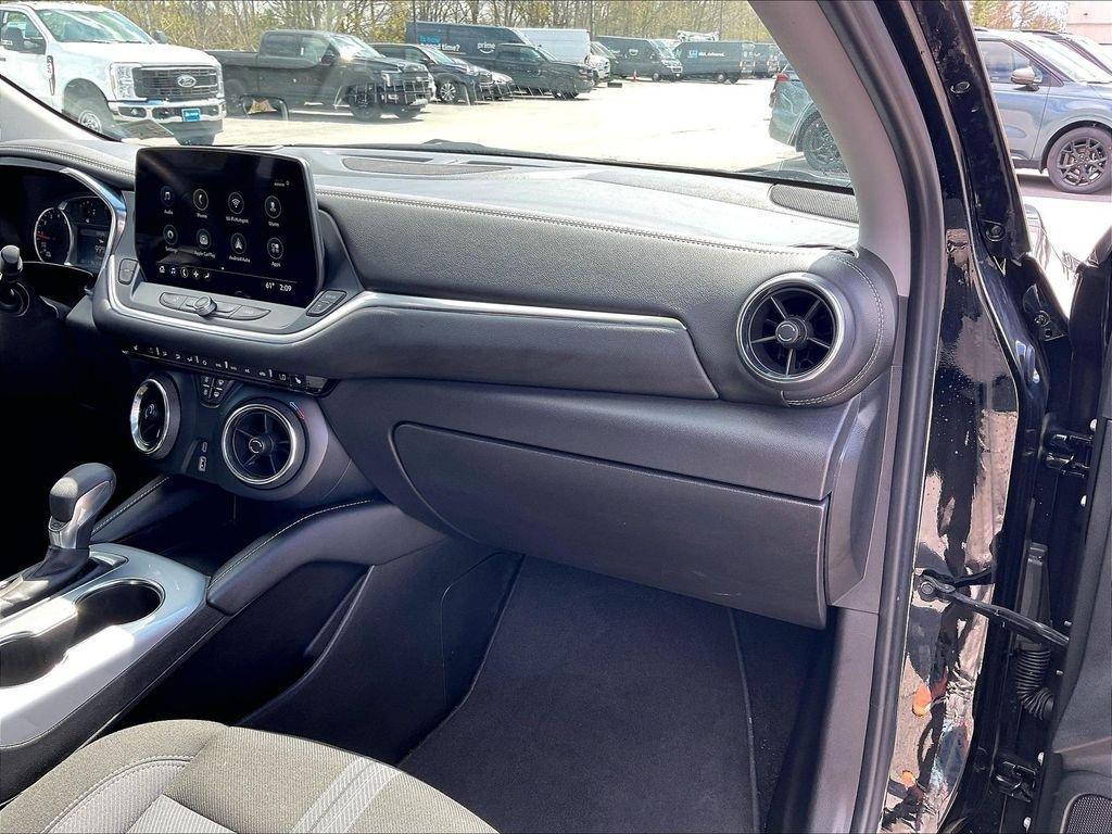 used 2025 Chevrolet Blazer car, priced at $28,122