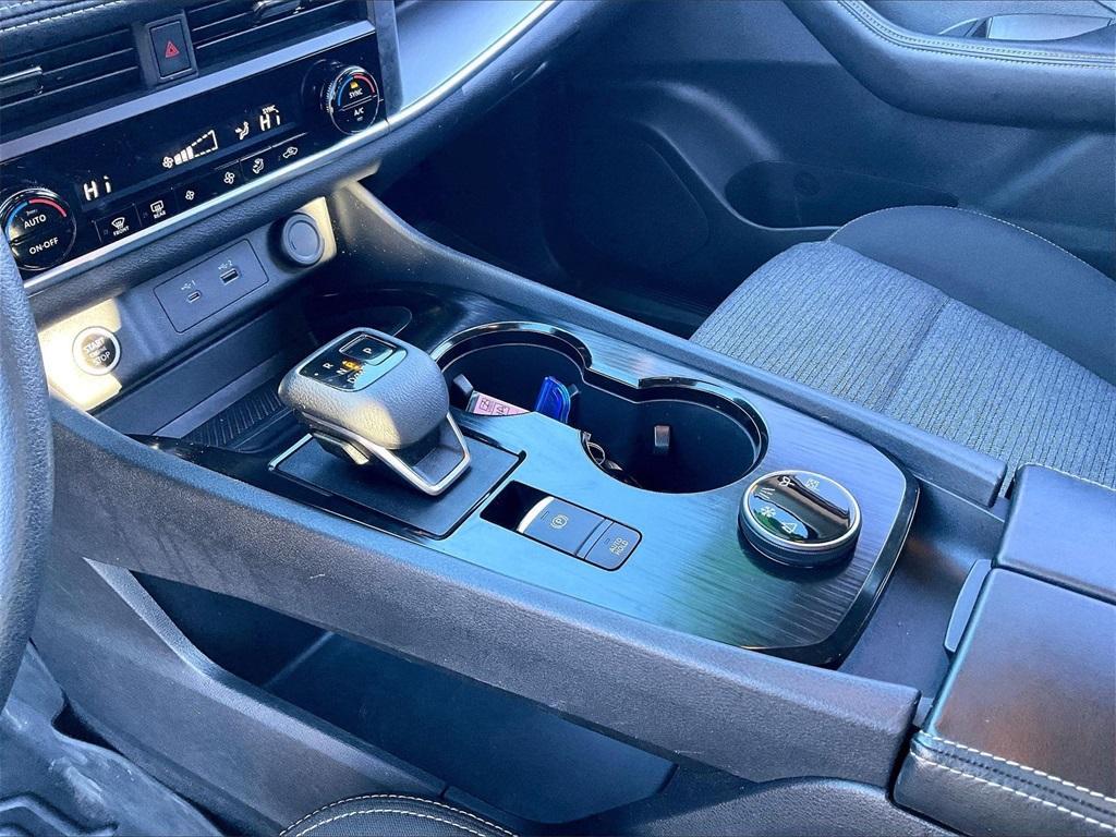 used 2023 Nissan Rogue car, priced at $21,557